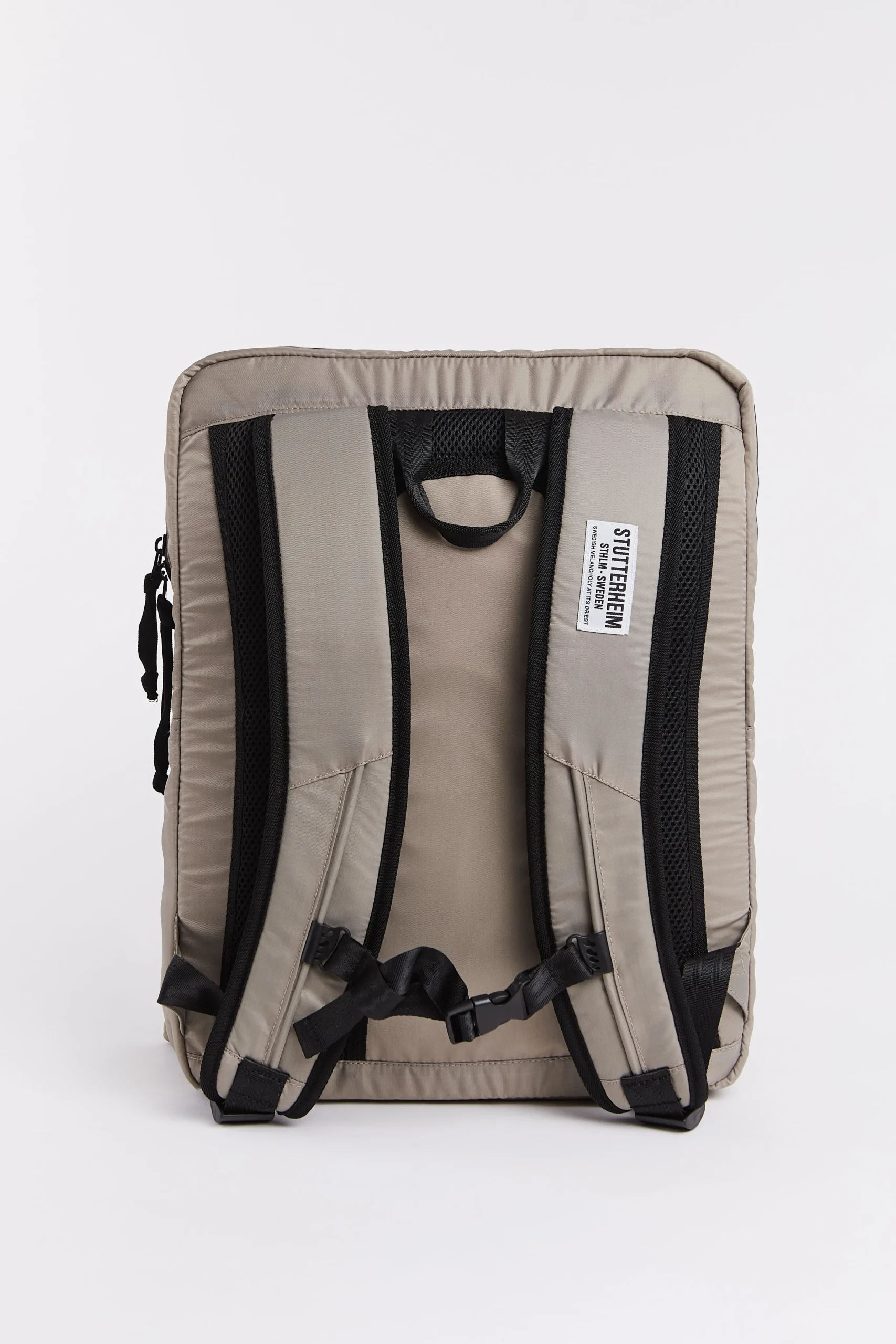Utility Day 9L Backpack^STUTTERHEIM Online