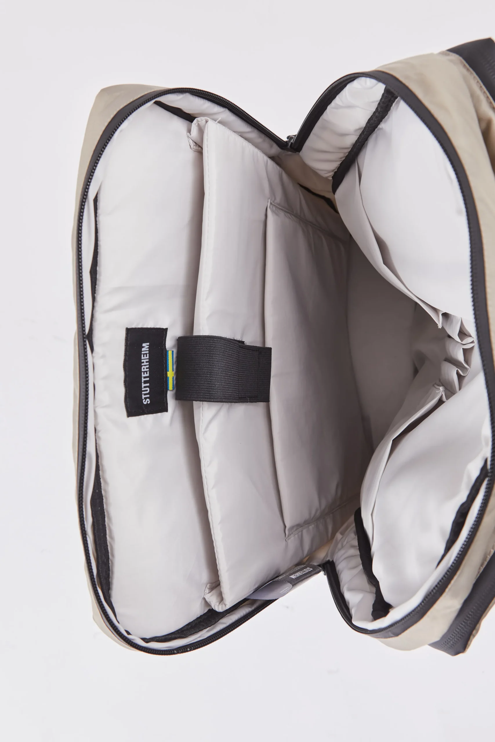 Utility Day 9L Backpack^STUTTERHEIM Online
