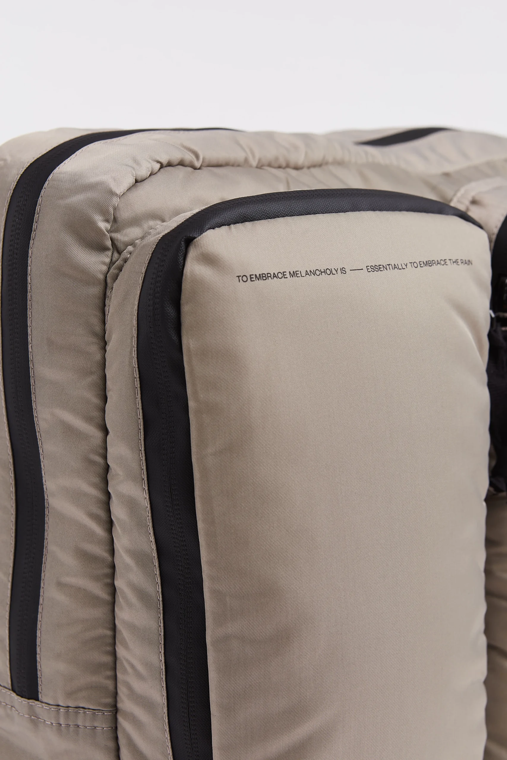 Utility Day 9L Backpack^STUTTERHEIM Online